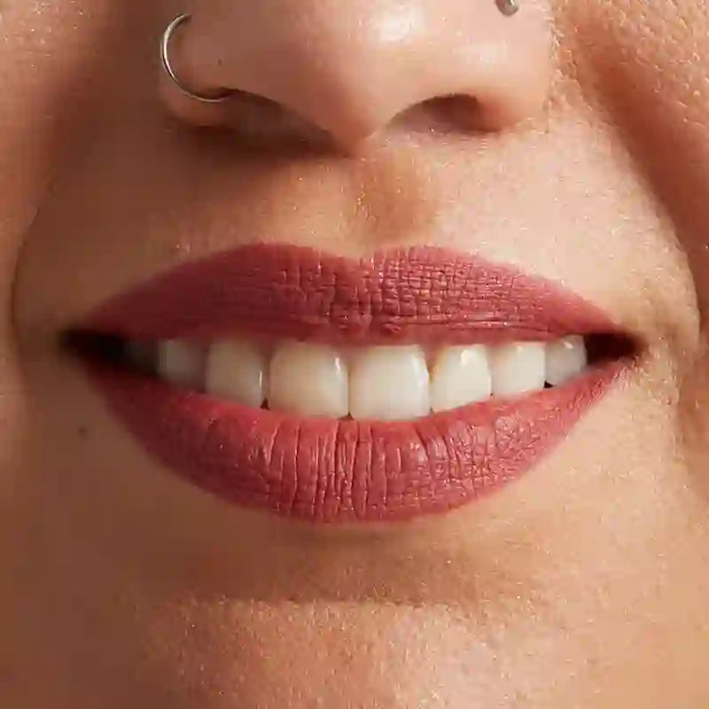 Nyx Creamy Lipstick Soft Matte Lip Cream. Tonalità Amsterdam 01 , 8 ml