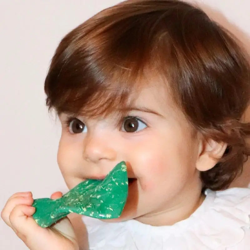 Oli&Carol Teether con foglie di clorofilla