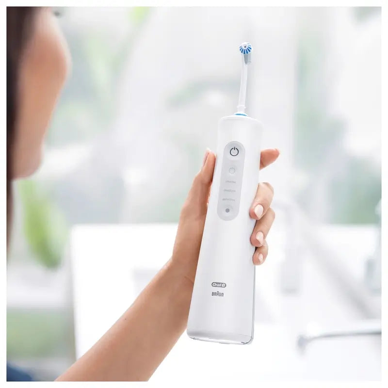 Irrigatore Oral-B Braun Aquacare 6 con tecnologia Oxyjet