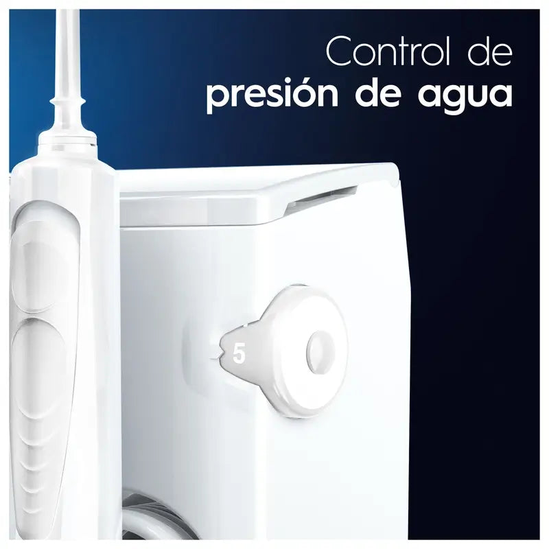 Oral-B Braun Centro odontoiatrico con irrigatore e spazzolino elettrico Oral-B Io6