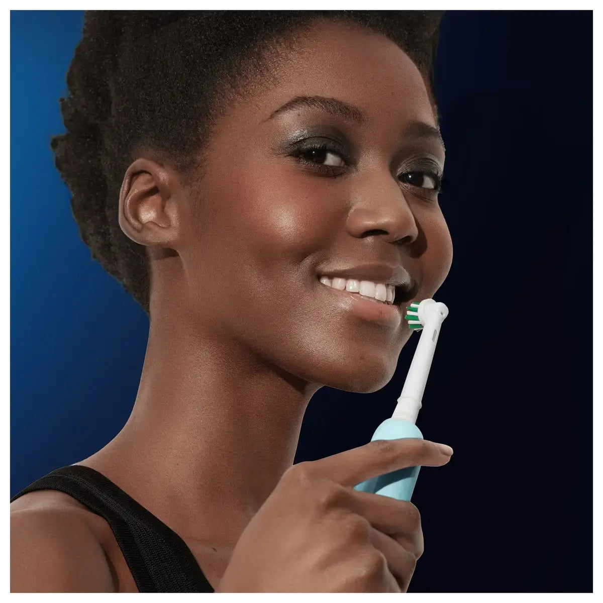 Spazzolino elettrico Oral-B Braun Pro 1 Blu