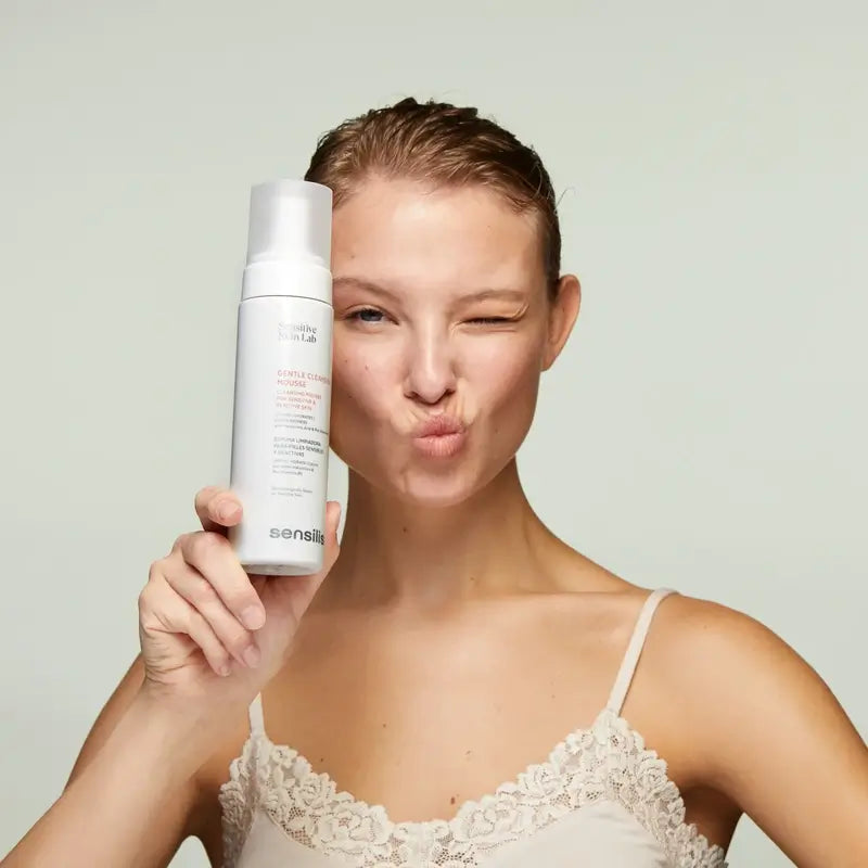 Sensilis Mousse detergente delicata per pelli sensibili e reattive 200 ml