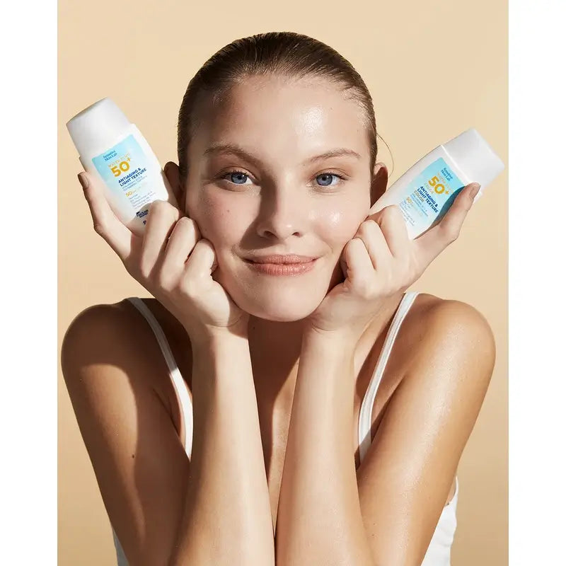 Sensilis Water Fluid SPF 50+ Fluido antietà con colore, 40 ml