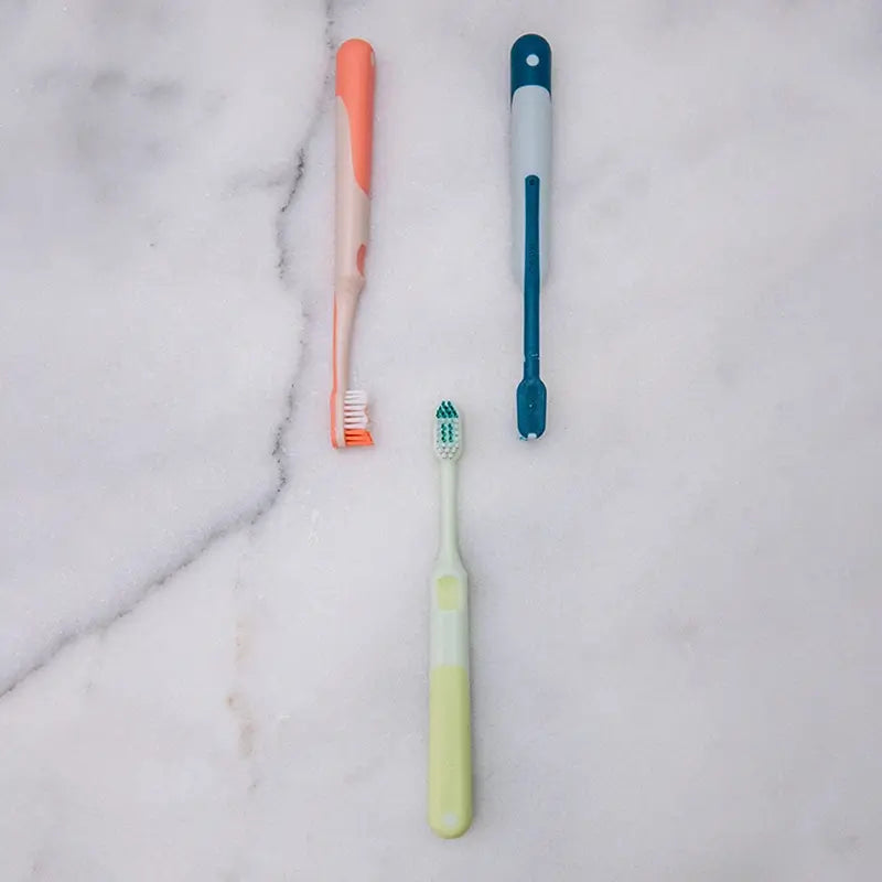 Suavinex Spazzolino per neonati +6 anni, blu