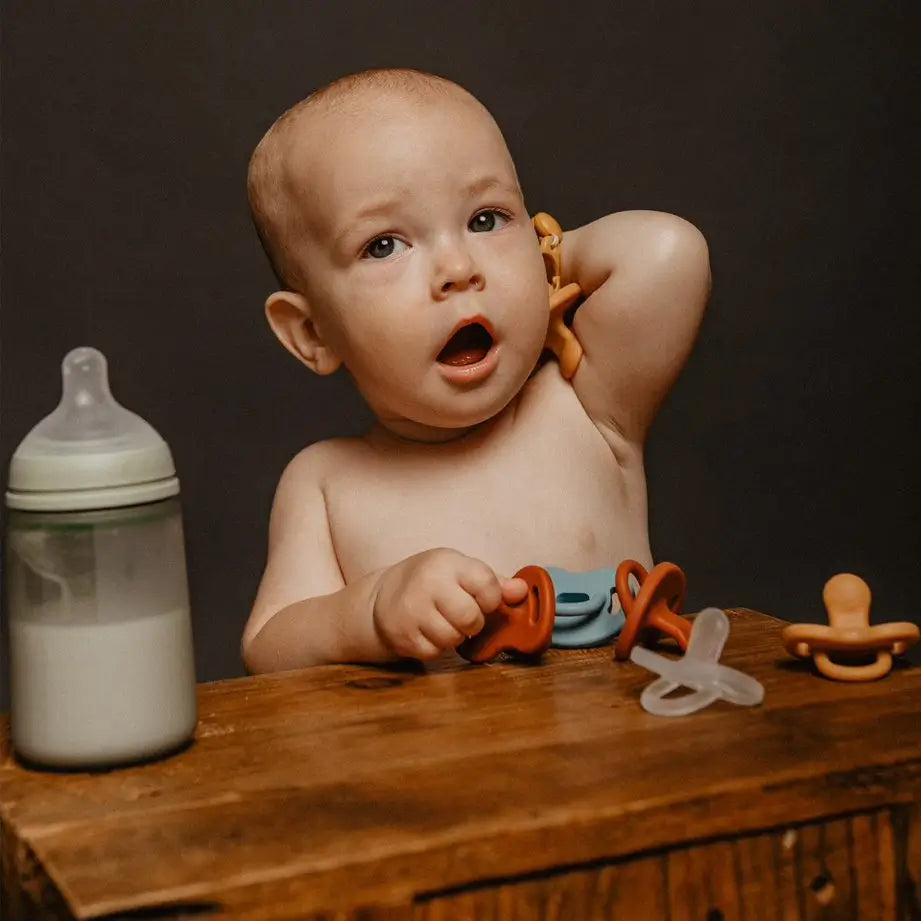 Suavinex Ciuccio tutto in silicone, per bambini di 6/18 mesi, senape