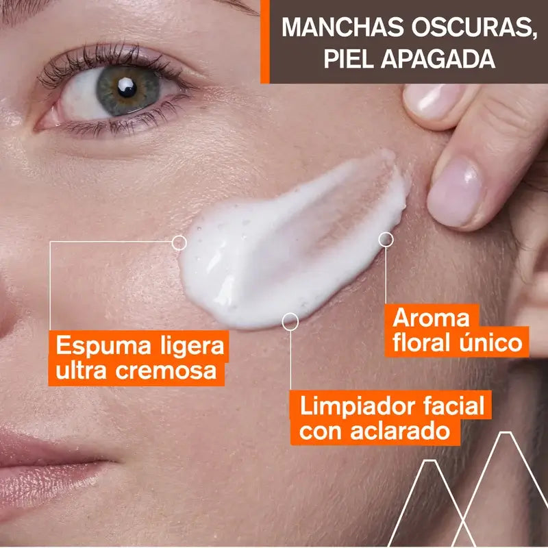 Uriage Dépiderm Schiuma detergente illuminante 100Ml