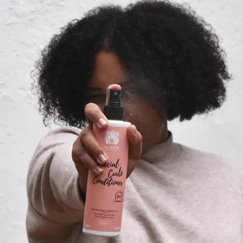 Valquer Cura dei capelli Balsamo speciale per ricci, 300 ml