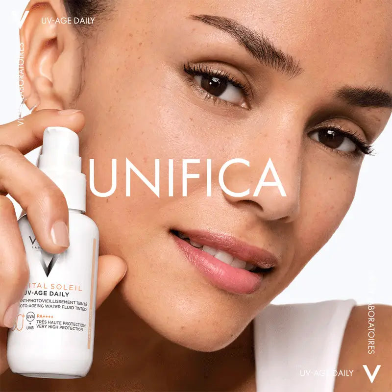 Vichy Capital Soleil UV Age Acqua Fluida Quotidiana Colore Chiaro SPF50, 40ml